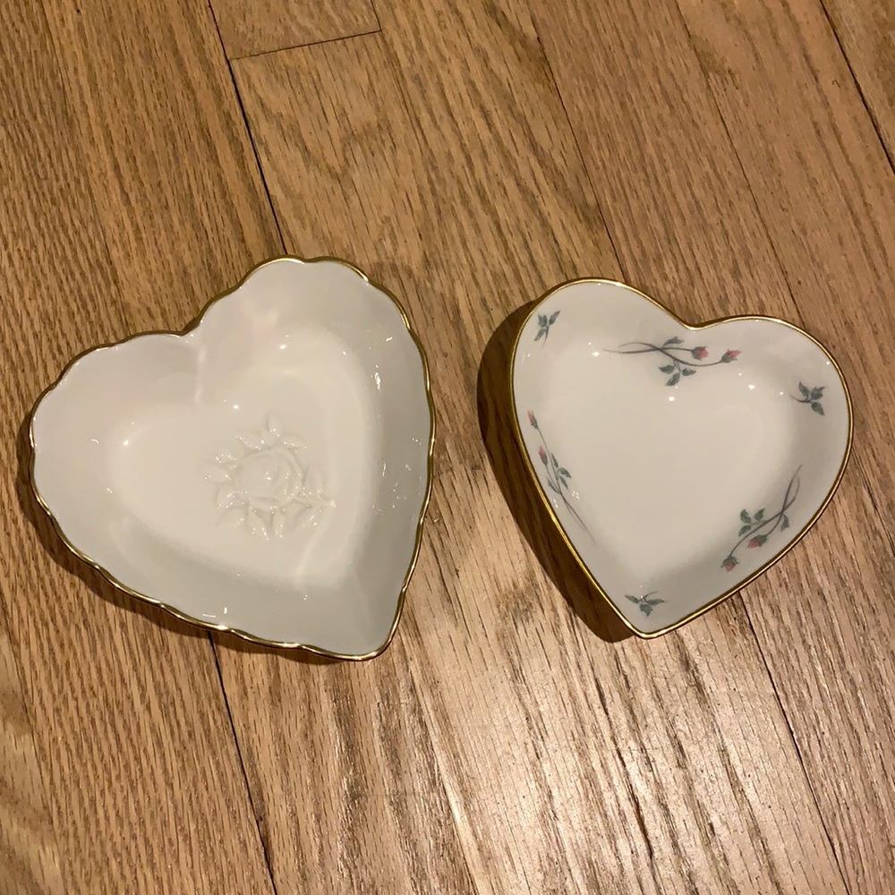 NWOT Lenox Heart Trays